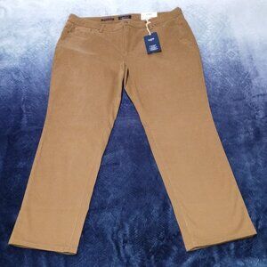 Women's Charter Club Tummy Slimming Size 16P Brown Pants. NWT $59.50.